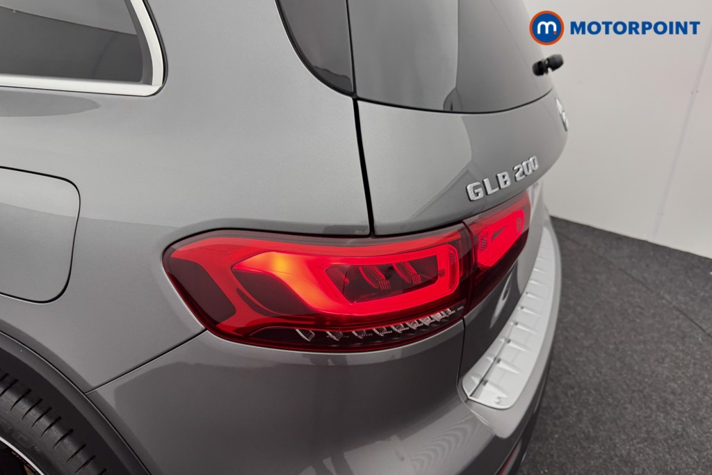 Mercedes-Benz GLB Amg Line Automatic Petrol SUV - Stock Number (1581493) - 24th supplementary image