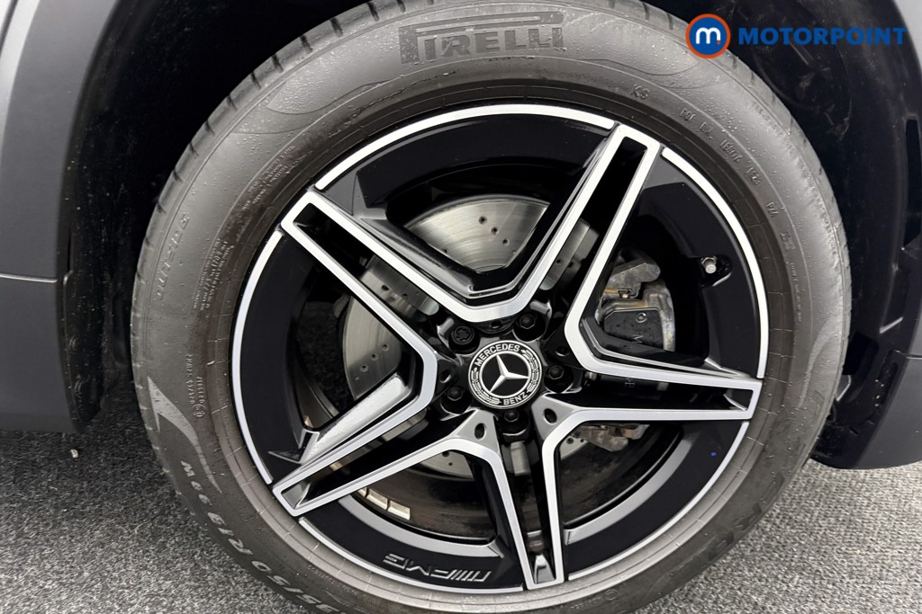 Mercedes-Benz GLB Amg Line Automatic Petrol SUV - Stock Number (1581493) - 31st supplementary image