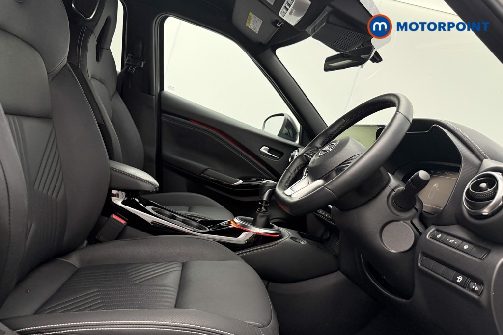 Nissan Juke Tekna Manual Petrol SUV - Stock Number (1581980) - 8th supplementary image