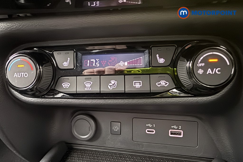 Nissan Juke Tekna Manual Petrol SUV - Stock Number (1581980) - 16th supplementary image