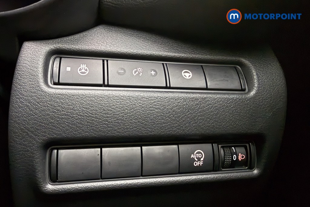 Nissan Juke Tekna Manual Petrol SUV - Stock Number (1581980) - 17th supplementary image