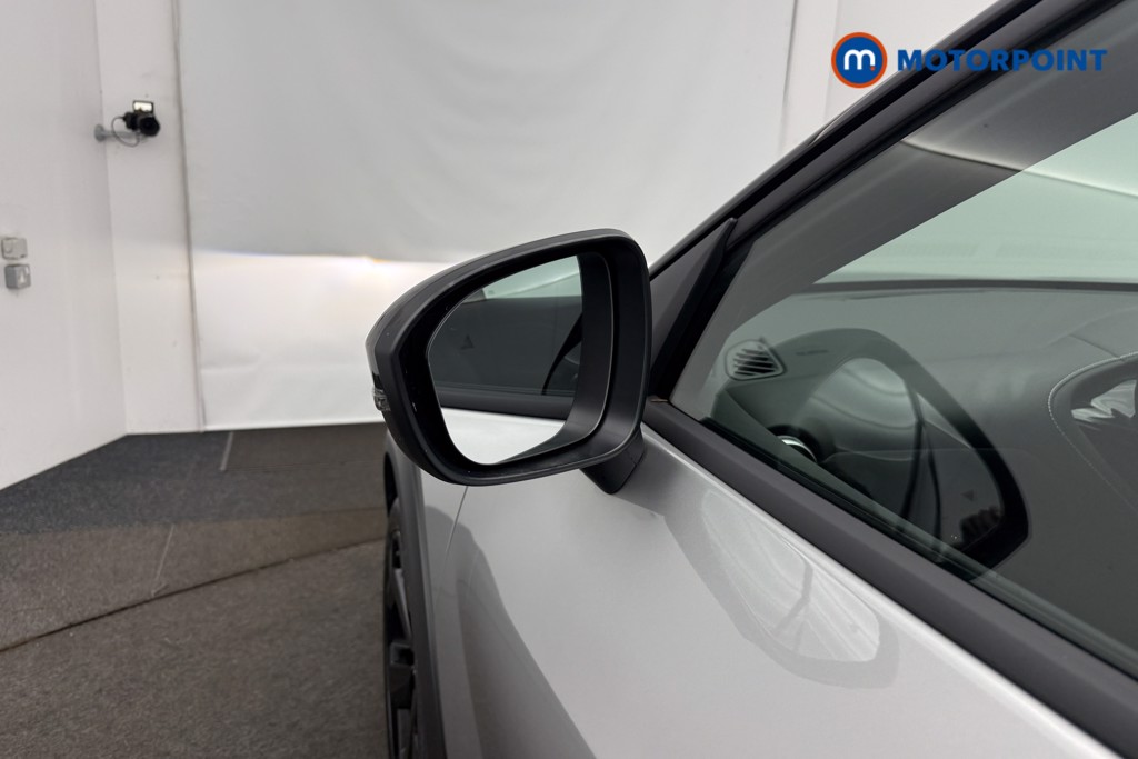Nissan Juke Tekna Manual Petrol SUV - Stock Number (1581987) - 30th supplementary image