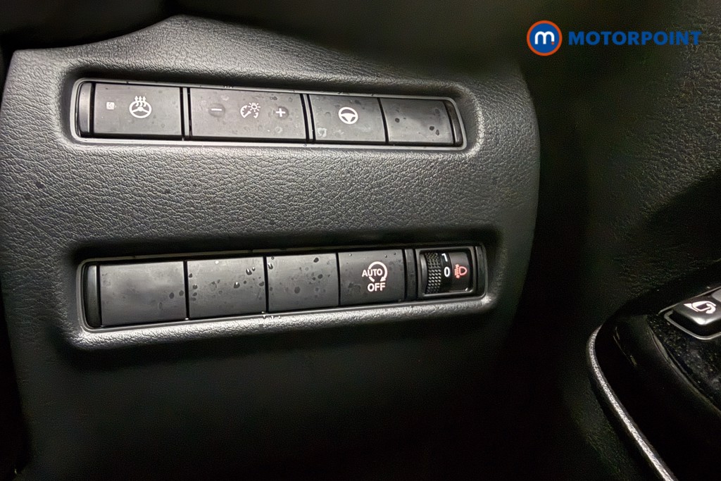 Nissan Juke Tekna Automatic Petrol SUV - Stock Number (1582002) - 17th supplementary image