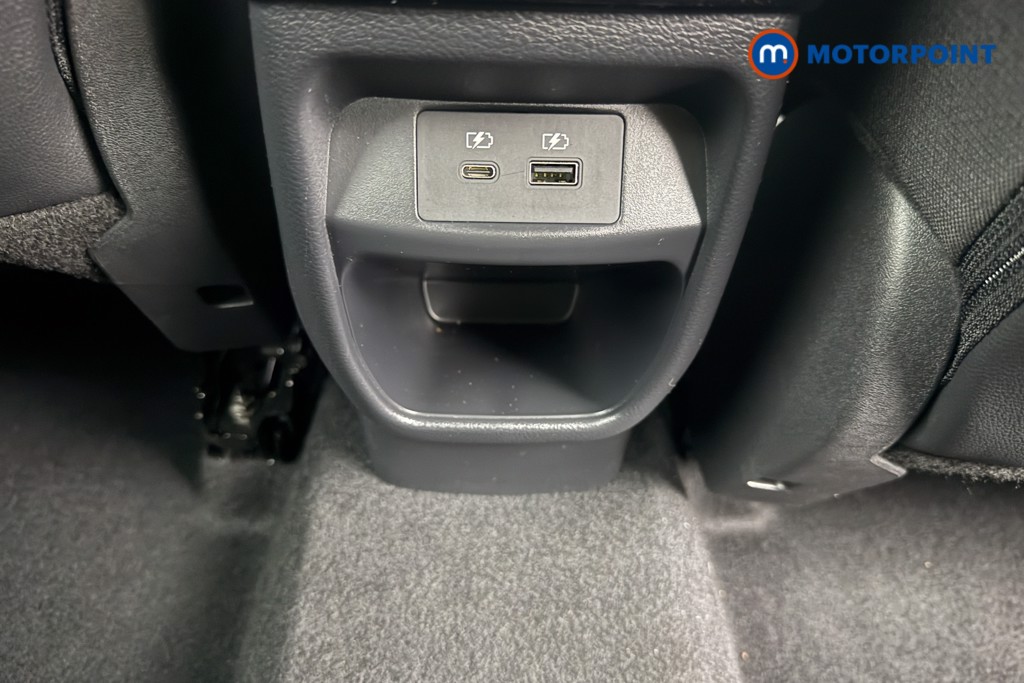 Nissan Juke Tekna Automatic Petrol SUV - Stock Number (1582002) - 20th supplementary image