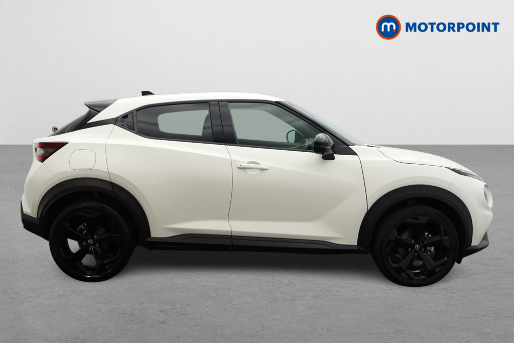 Nissan Juke Tekna Automatic Petrol SUV - Stock Number (1582002) - Drivers side