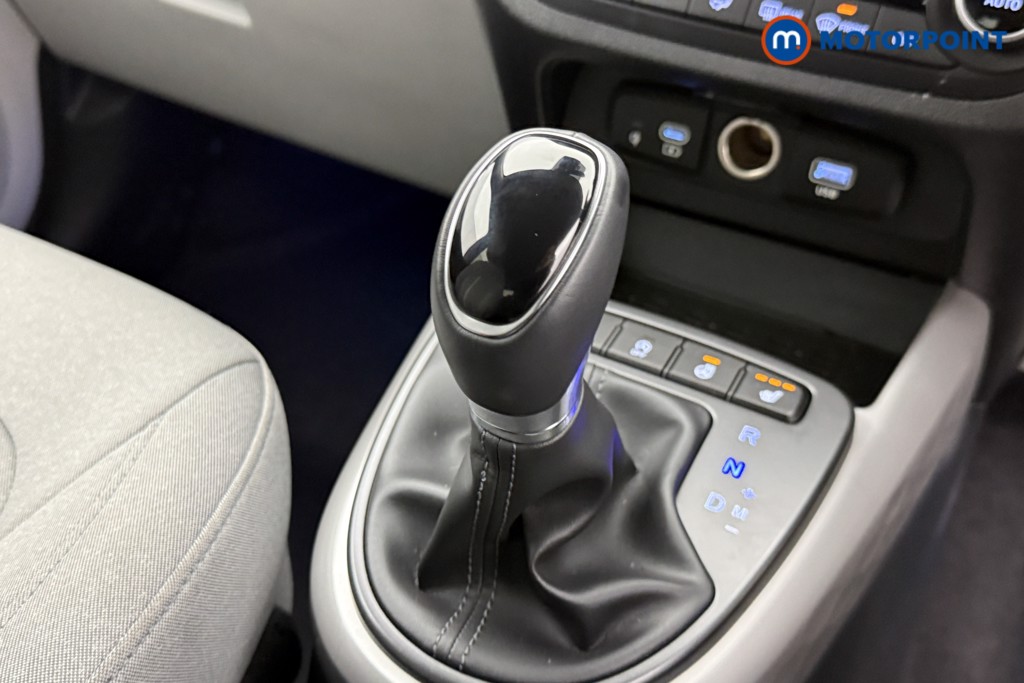Hyundai I10 Premium Automatic Petrol Hatchback - Stock Number (1582038) - 12th supplementary image