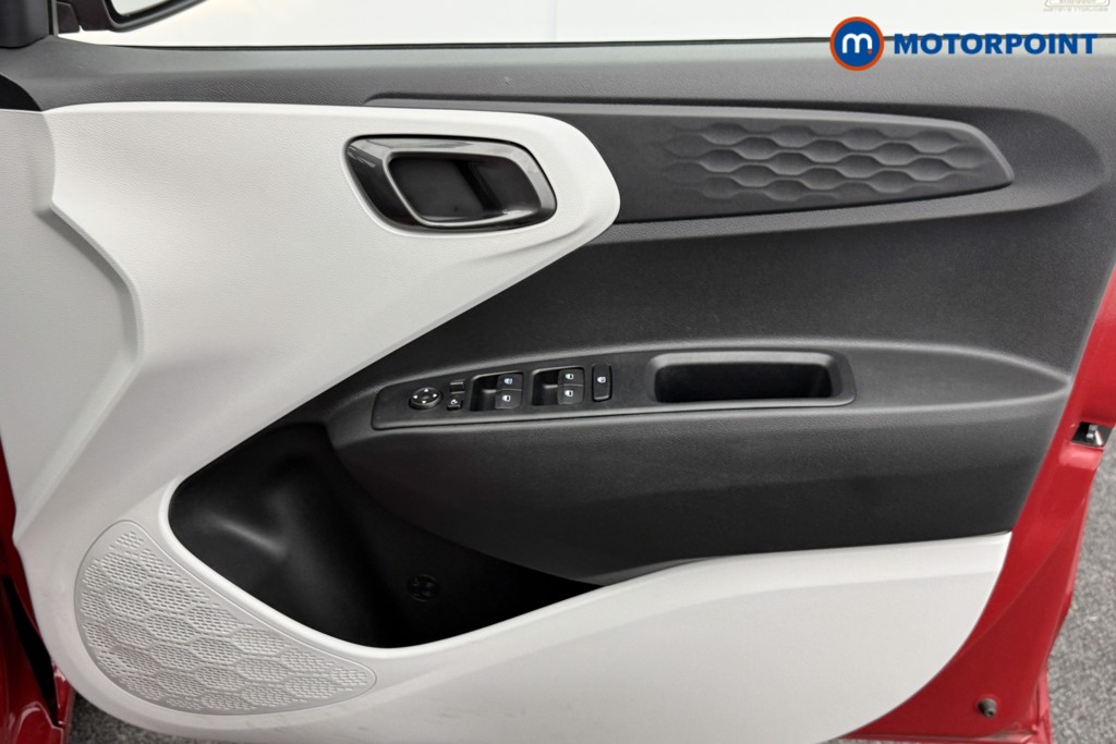 Hyundai I10 Premium Automatic Petrol Hatchback - Stock Number (1582038) - 17th supplementary image