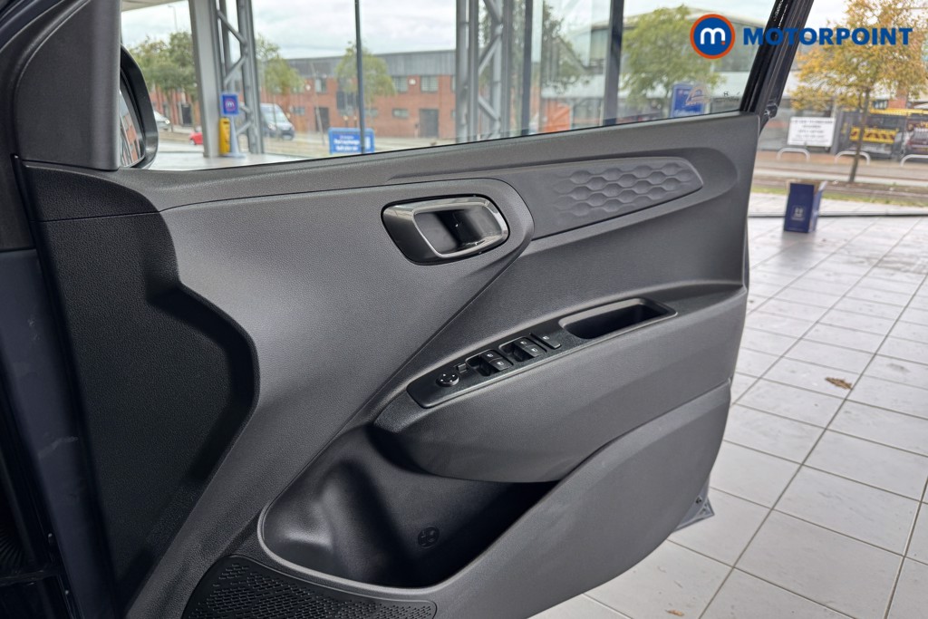 Hyundai I10 Advance Manual Petrol Hatchback - Stock Number (1582083) - 13th supplementary image