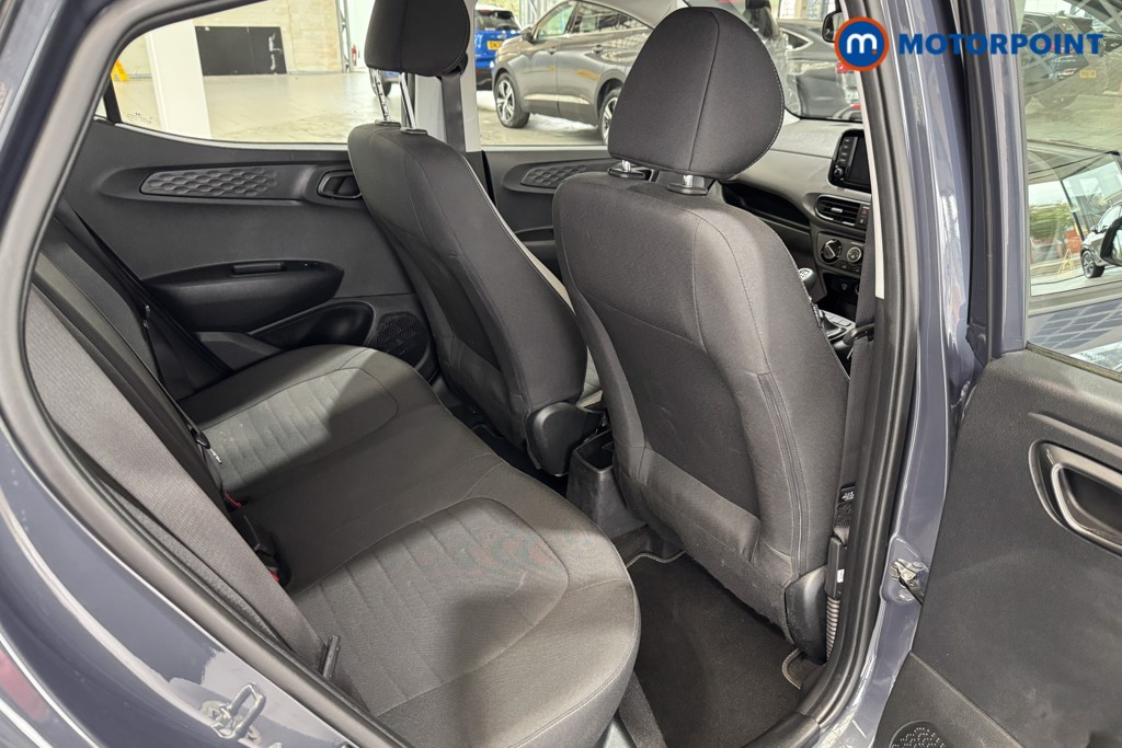 Hyundai I10 Advance Manual Petrol Hatchback - Stock Number (1582083) - 21st supplementary image