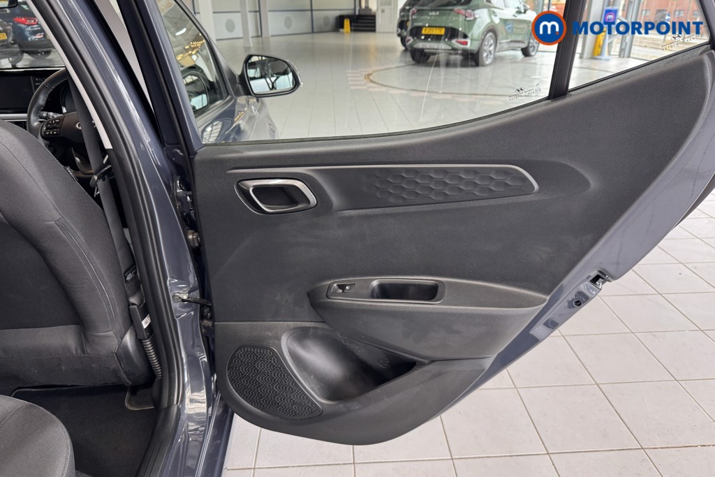 Hyundai I10 Advance Manual Petrol Hatchback - Stock Number (1582083) - 23rd supplementary image