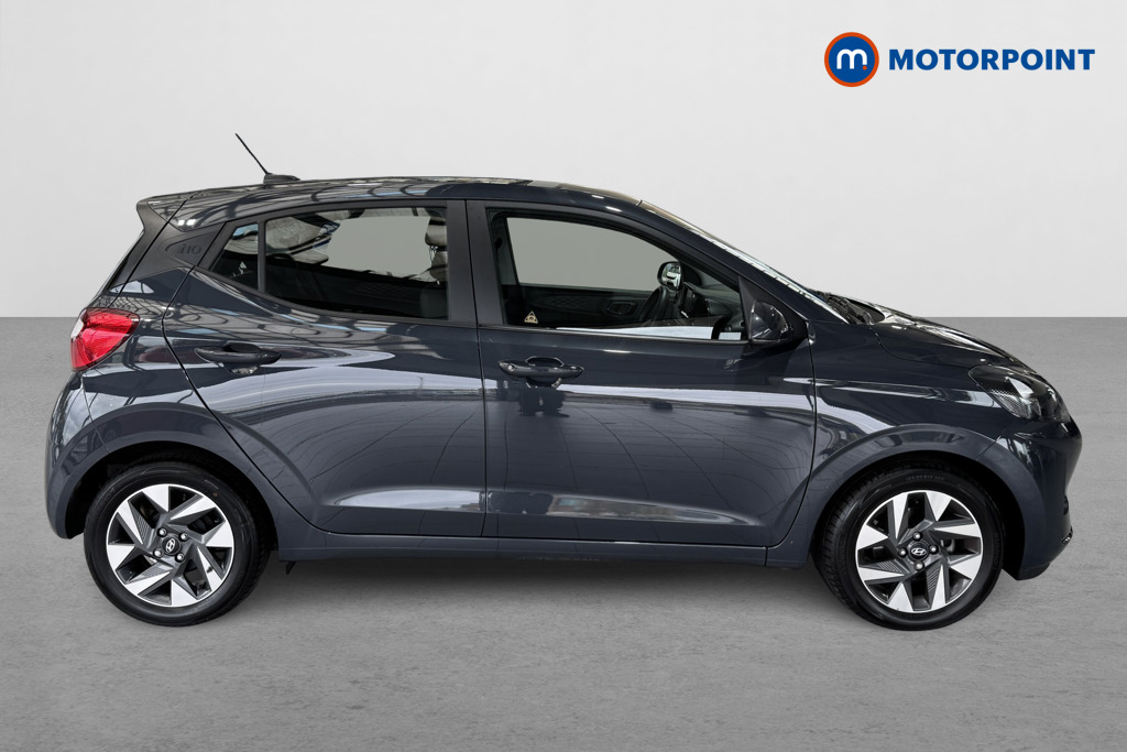 Hyundai I10 Advance Manual Petrol Hatchback - Stock Number (1582083) - Drivers side