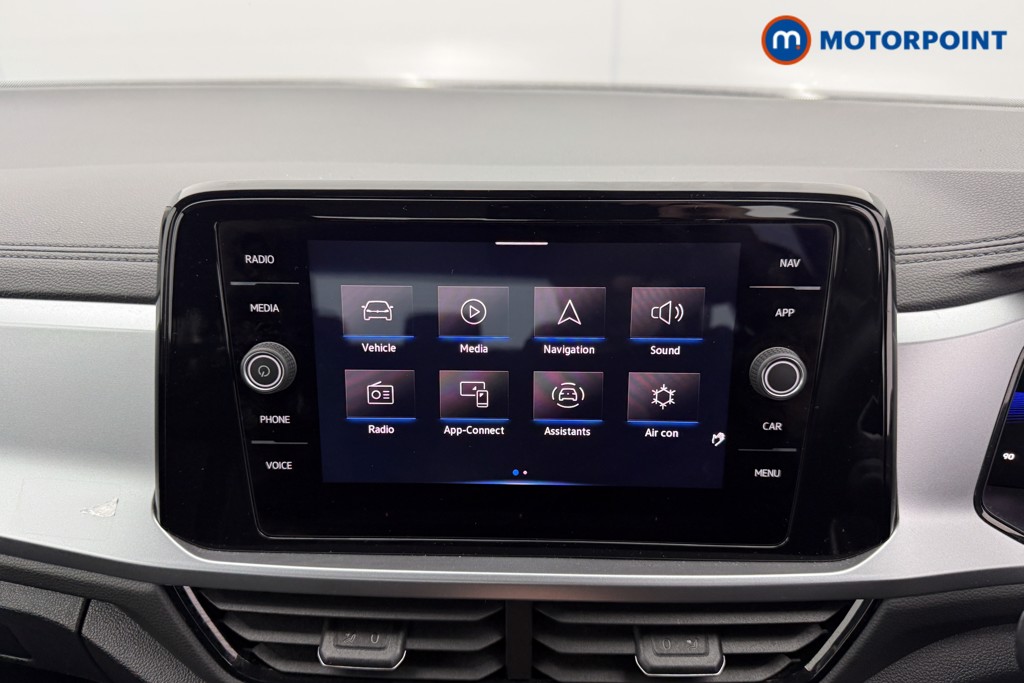 Volkswagen T-Roc Life Manual Petrol SUV - Stock Number (1582336) - 11th supplementary image