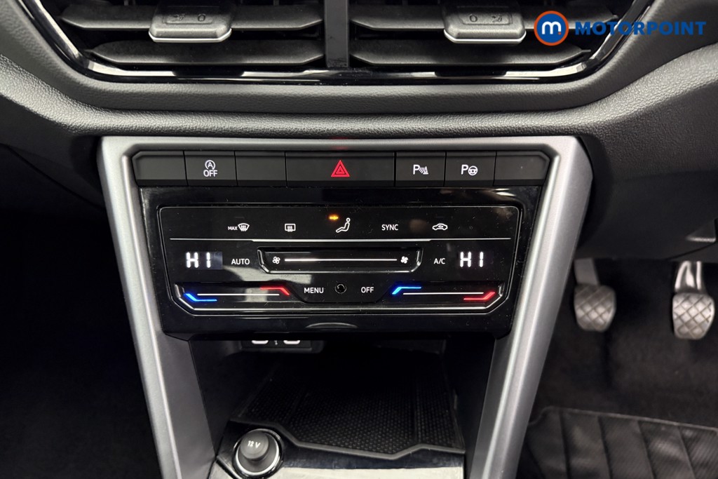 Volkswagen T-Roc Life Manual Petrol SUV - Stock Number (1582336) - 12th supplementary image