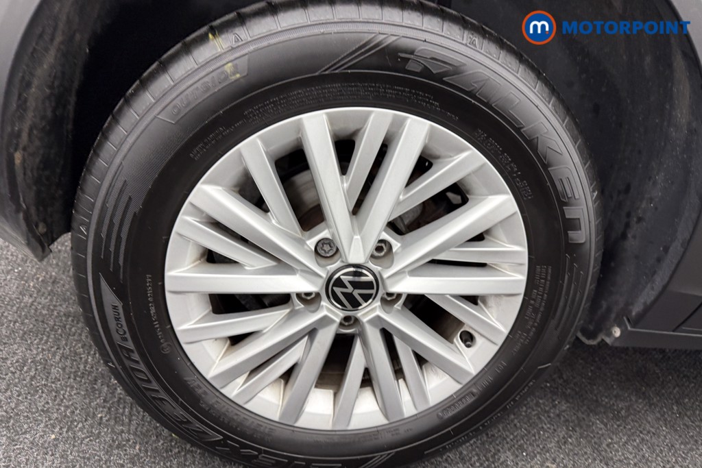 Volkswagen T-Roc Life Manual Petrol SUV - Stock Number (1582336) - 32nd supplementary image