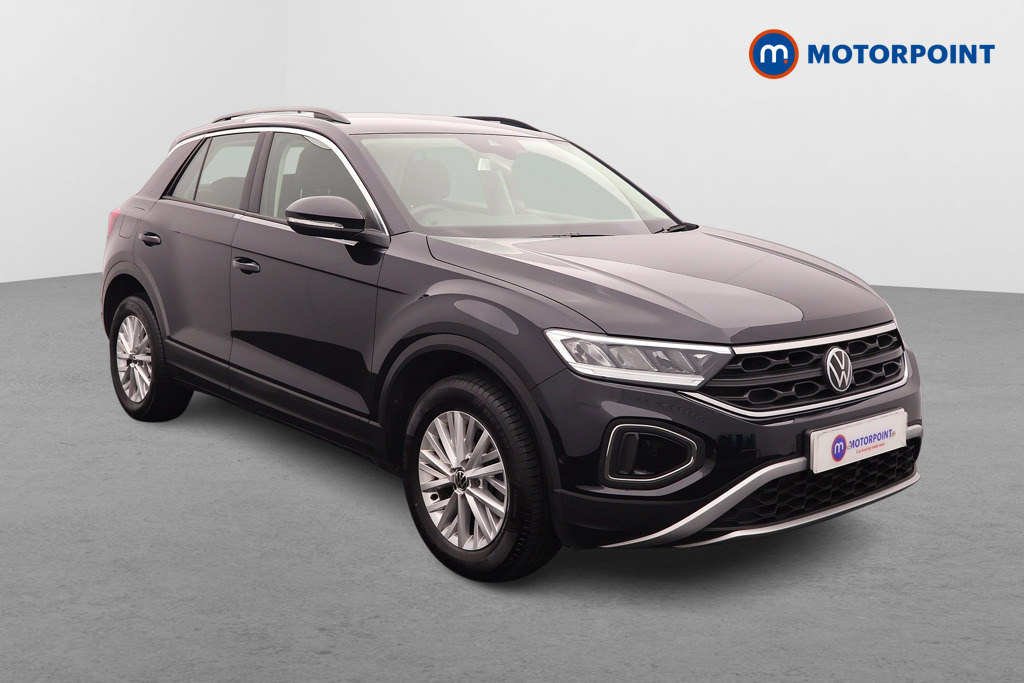 Volkswagen T-Roc Life Manual Petrol SUV - Stock Number (1582336) - Drivers side front corner