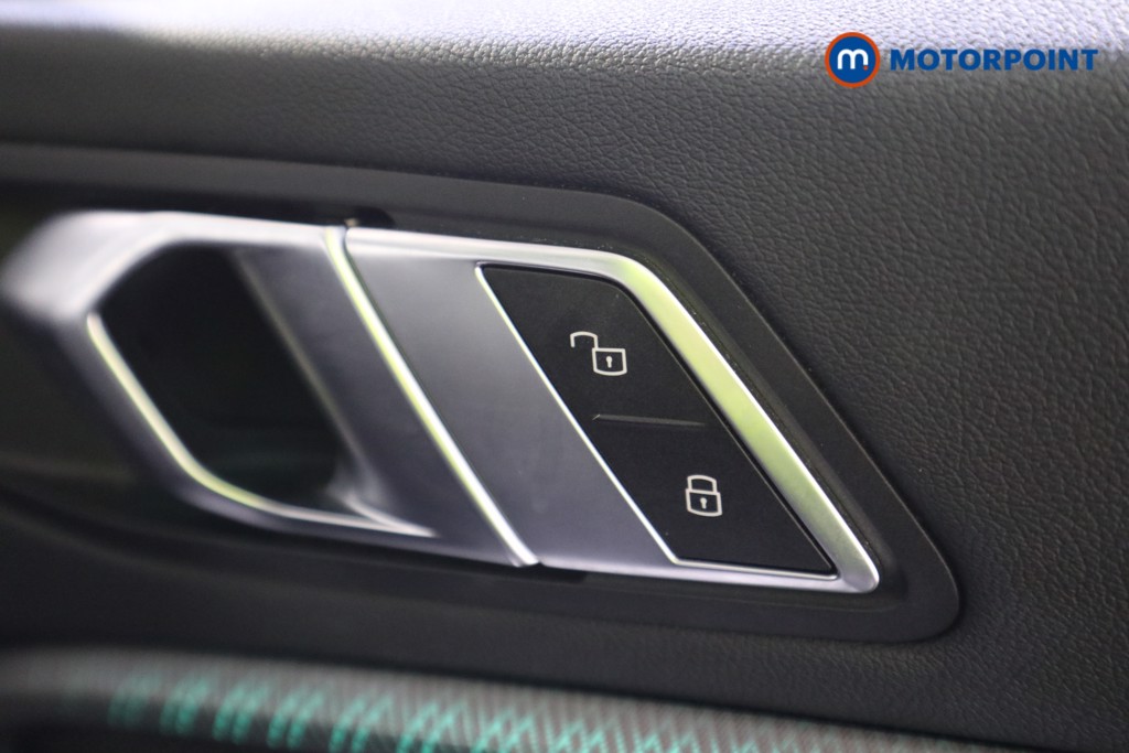 BMW 1 Series M Sport Automatic Petrol Hatchback - Stock Number (1583058) - 14th supplementary image