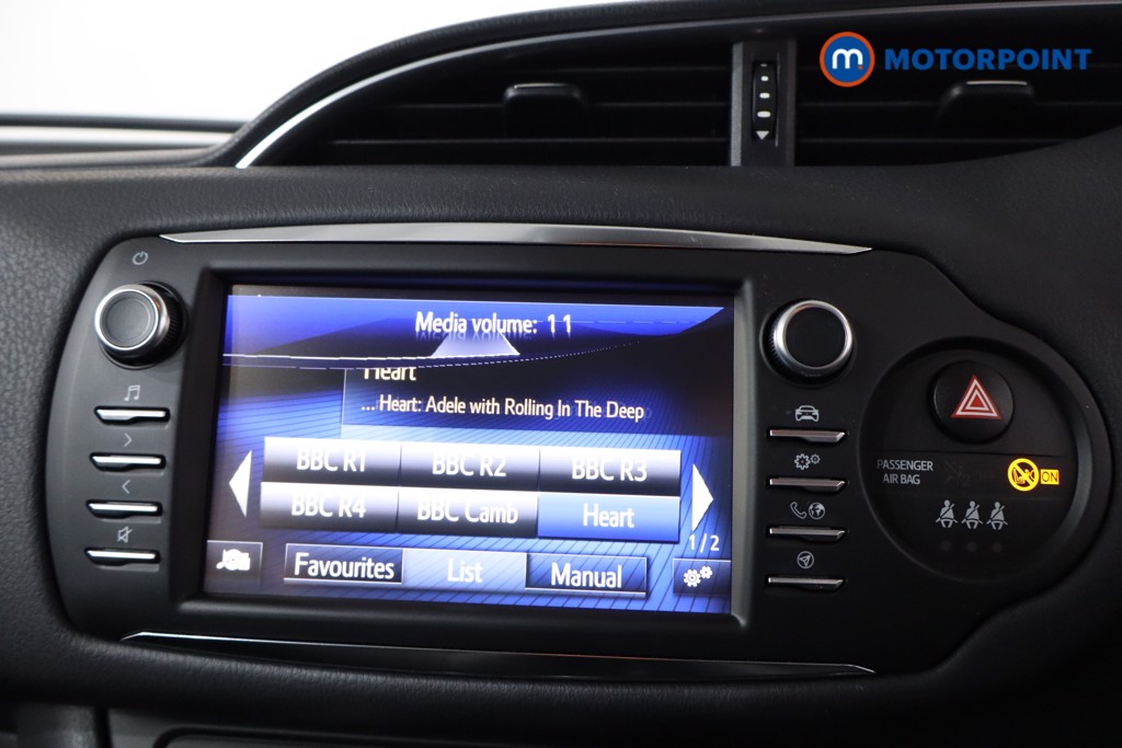 Toyota Yaris Y20 Manual Petrol Hatchback - Stock Number (1583225) - 2nd supplementary image