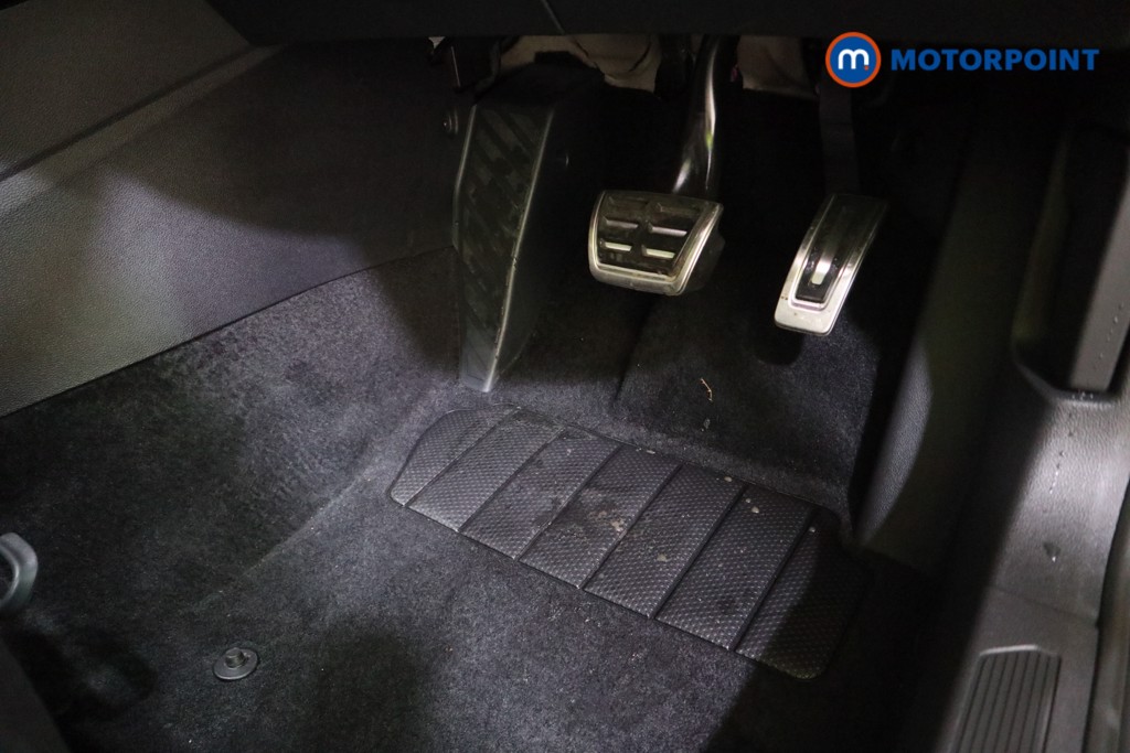 Volkswagen Golf GTI Automatic Petrol Hatchback - Stock Number (1583384) - 15th supplementary image