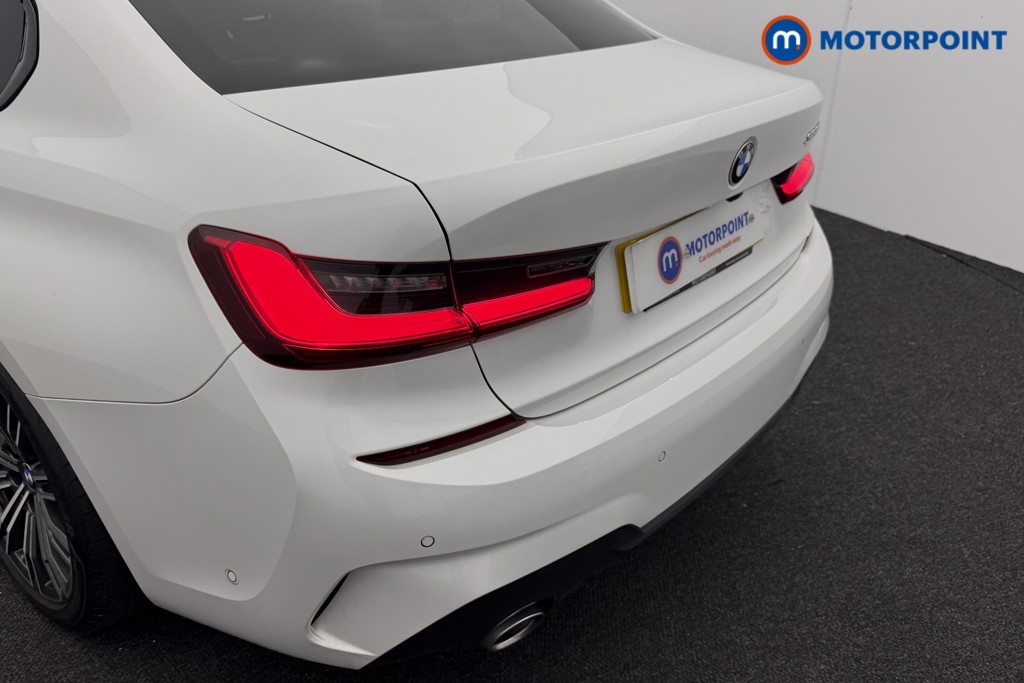 BMW 3 Series M Sport Automatic Diesel Saloon - Stock Number (1583412) - 29th supplementary image
