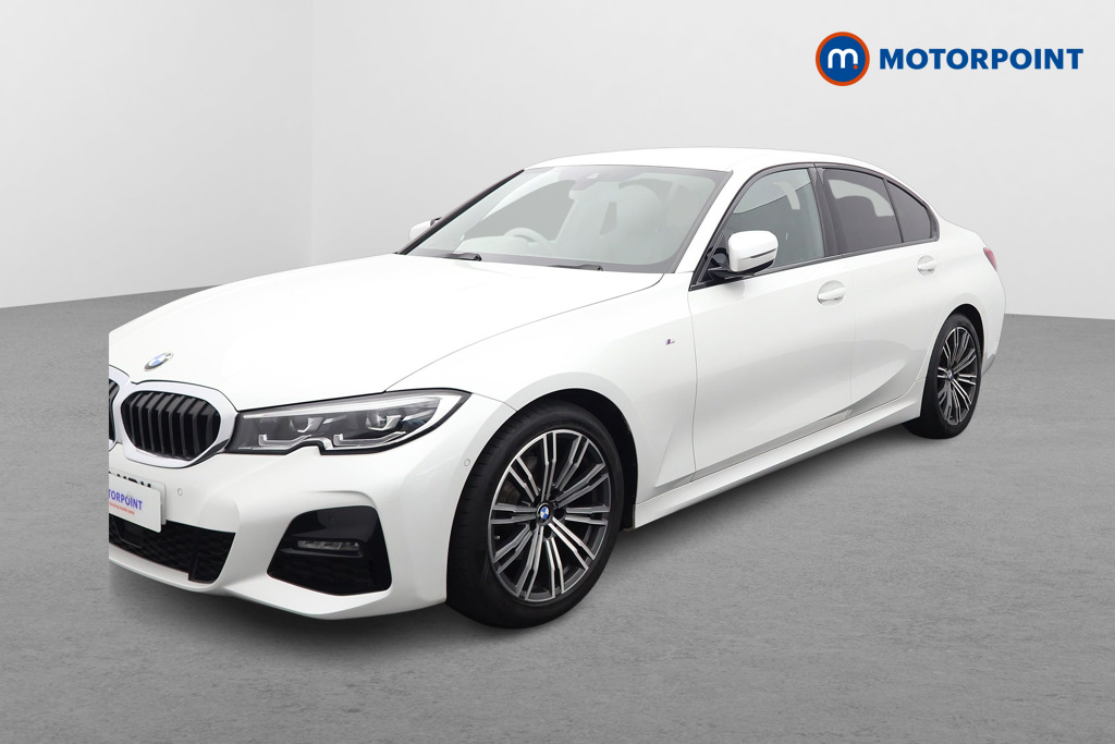 BMW 3 Series M Sport Automatic Diesel Saloon - Stock Number (1583412) - Passenger side front corner