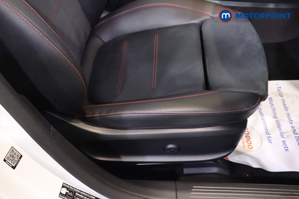 Mercedes-Benz A Class Amg Line Automatic Petrol Hatchback - Stock Number (1583434) - 18th supplementary image