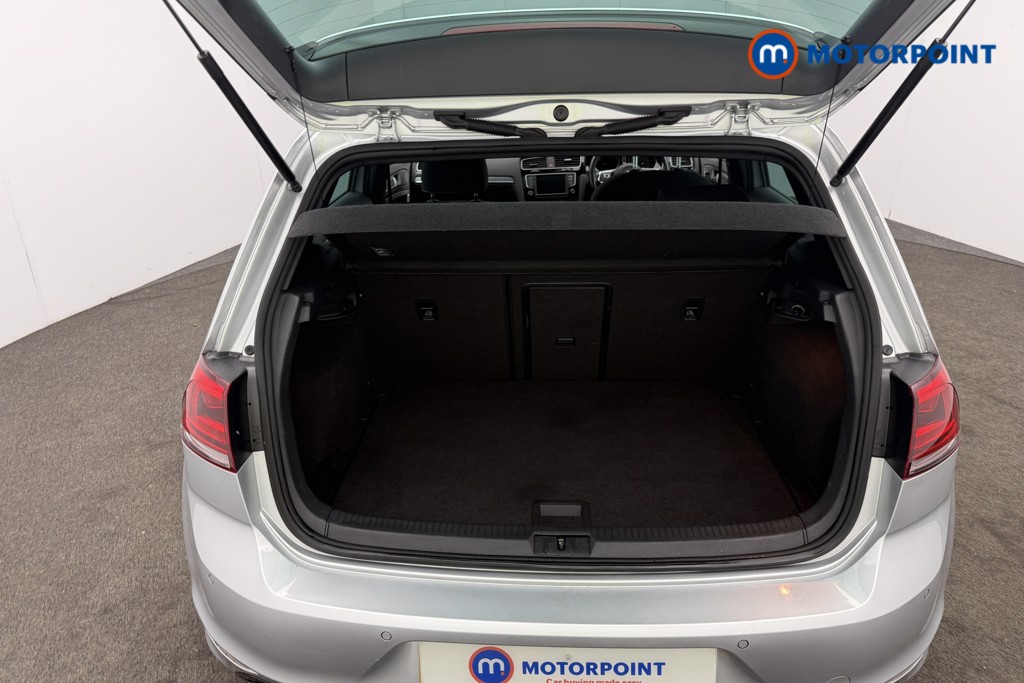 Volkswagen Golf R-Line Edition Automatic Diesel Hatchback - Stock Number (1583474) - 6th supplementary image