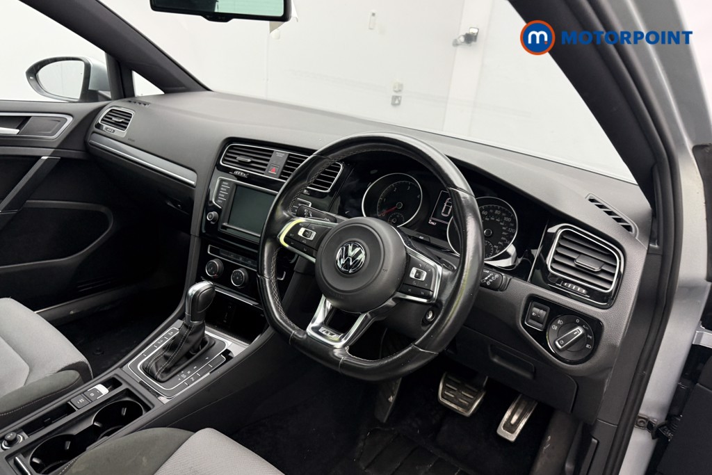 Volkswagen Golf R-Line Edition Automatic Diesel Hatchback - Stock Number (1583474) - 13th supplementary image