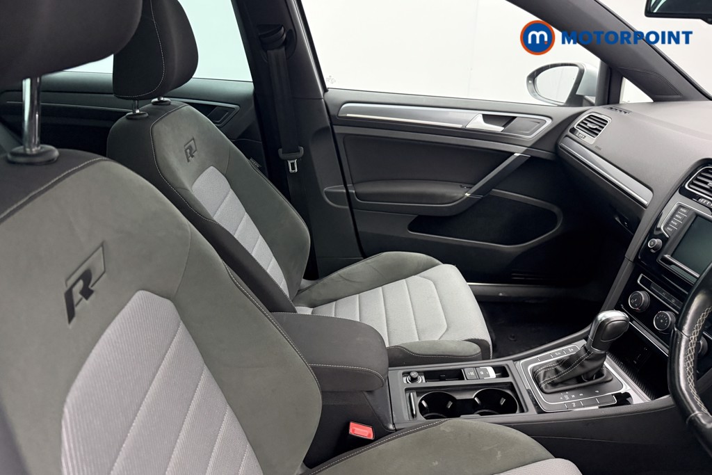 Volkswagen Golf R-Line Edition Automatic Diesel Hatchback - Stock Number (1583474) - 14th supplementary image