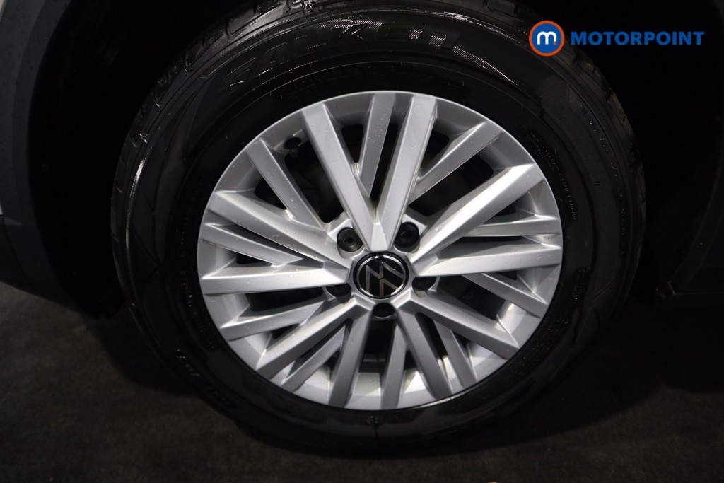 Volkswagen T-Roc Life Manual Petrol SUV - Stock Number (1583540) - 20th supplementary image