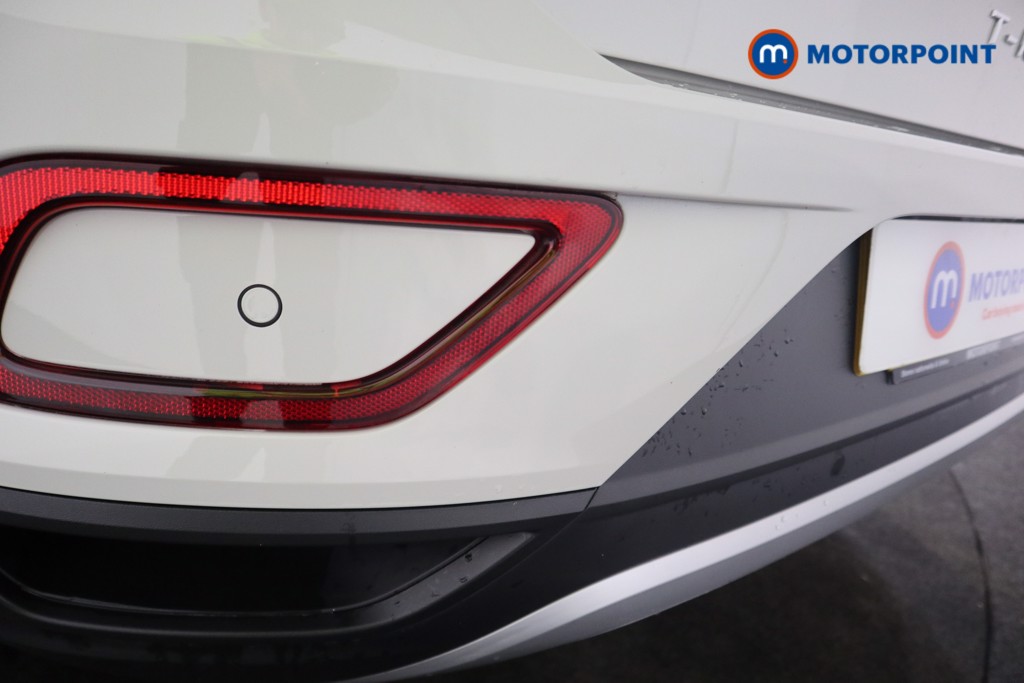 Volkswagen T-Roc Life Manual Petrol SUV - Stock Number (1583540) - 22nd supplementary image
