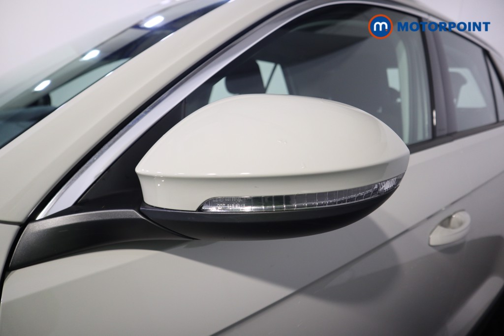 Volkswagen T-Roc Life Manual Petrol SUV - Stock Number (1583540) - 29th supplementary image