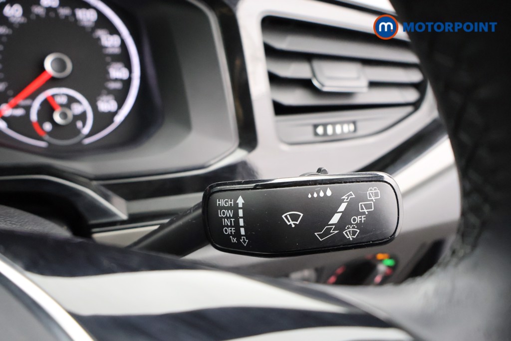Volkswagen Polo Match Manual Petrol Hatchback - Stock Number (1583565) - 5th supplementary image