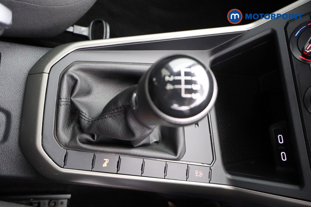 Volkswagen Polo Match Manual Petrol Hatchback - Stock Number (1583565) - 12th supplementary image