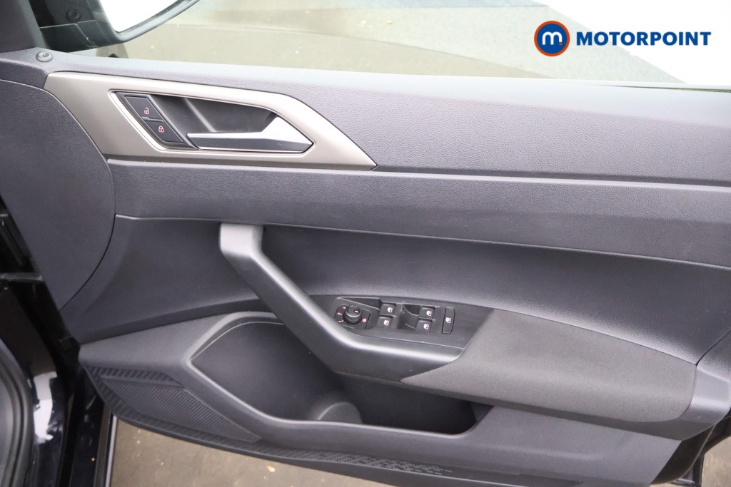 Volkswagen Polo Match Manual Petrol Hatchback - Stock Number (1583565) - 15th supplementary image