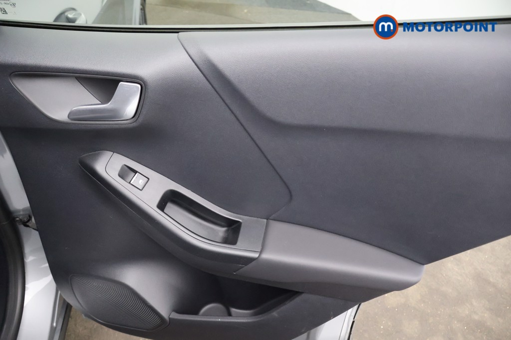 Ford Puma St-Line X Automatic Petrol SUV - Stock Number (1583657) - 17th supplementary image