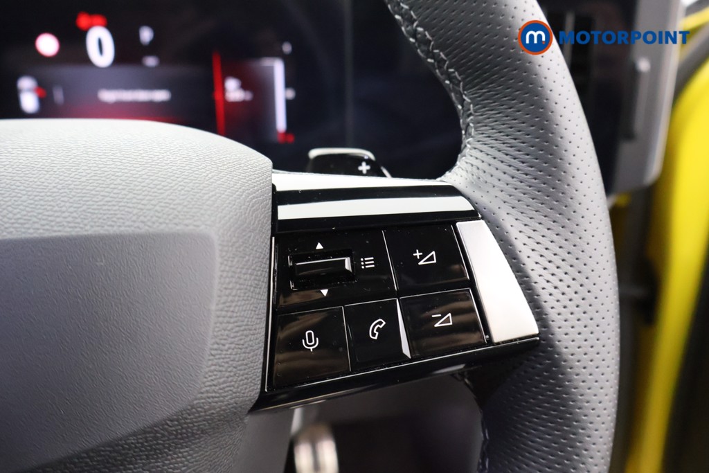 Vauxhall Astra Ultimate Automatic Petrol Hatchback - Stock Number (1583704) - 3rd supplementary image