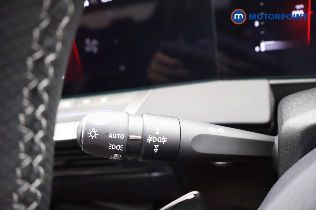 Vauxhall Astra Ultimate Automatic Petrol Hatchback - Stock Number (1583704) - 5th supplementary image