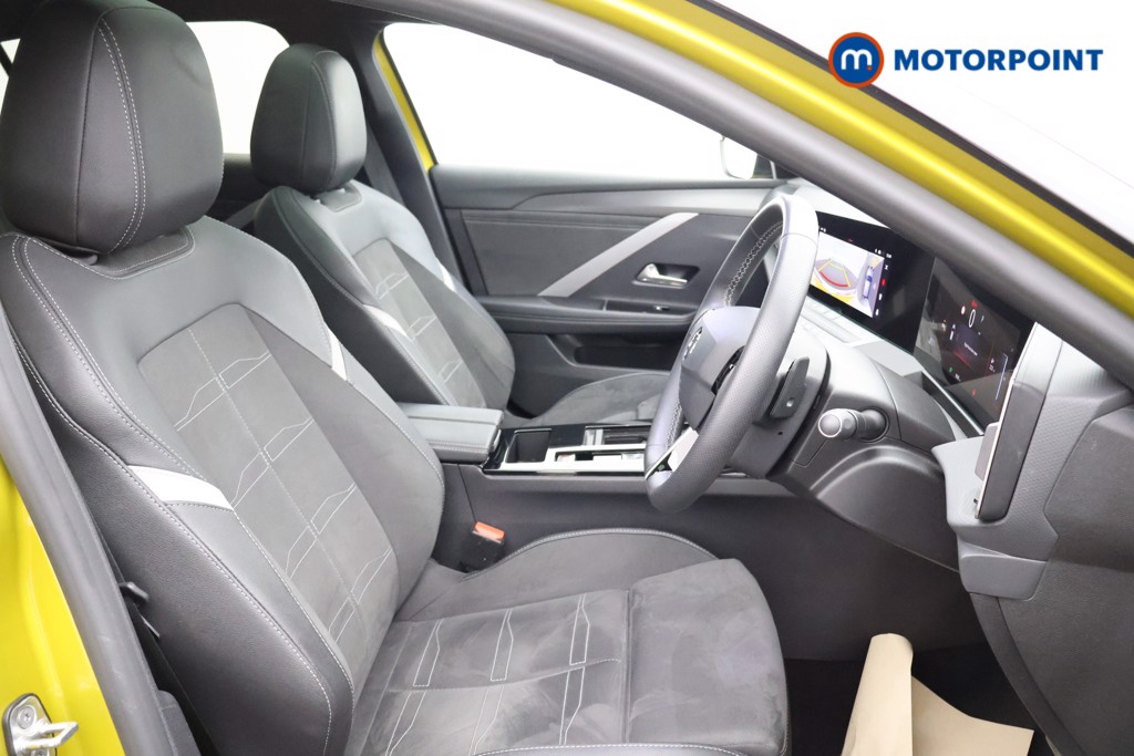 Vauxhall Astra Ultimate Automatic Petrol Hatchback - Stock Number (1583704) - 17th supplementary image