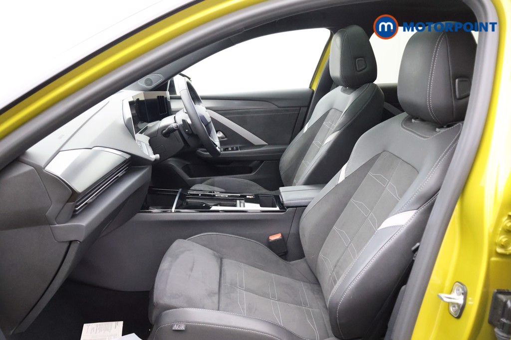 Vauxhall Astra Ultimate Automatic Petrol Hatchback - Stock Number (1583704) - 23rd supplementary image