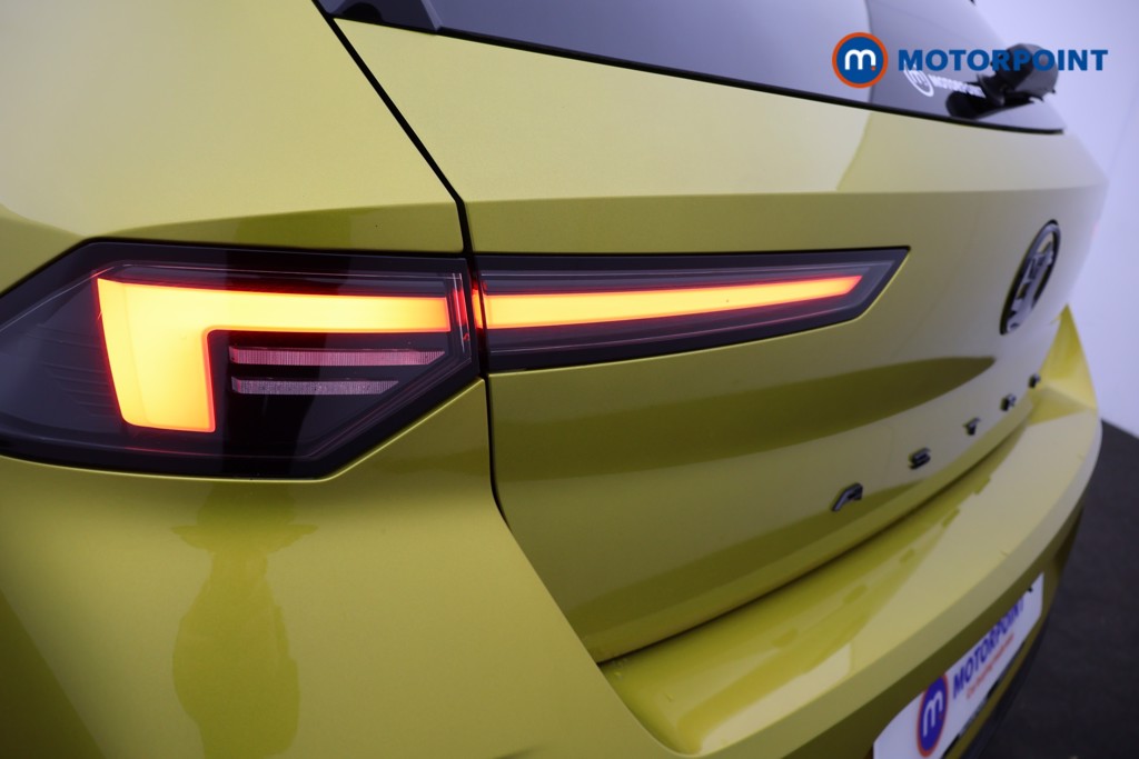 Vauxhall Astra Ultimate Automatic Petrol Hatchback - Stock Number (1583704) - 25th supplementary image