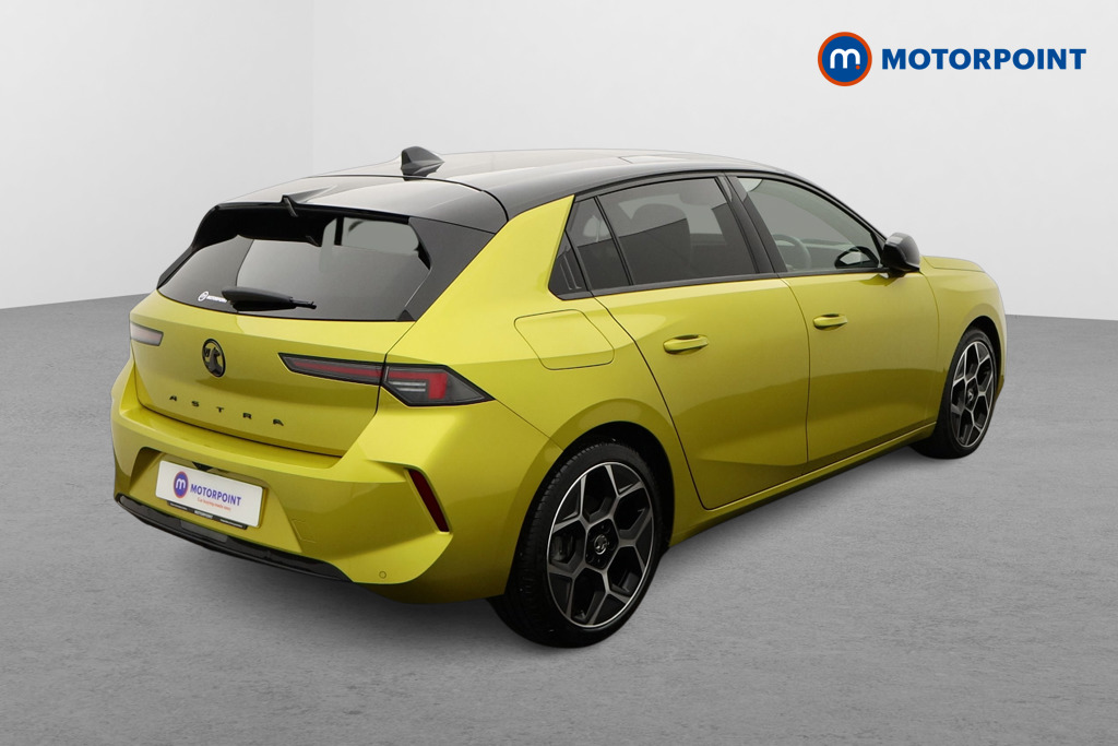 Vauxhall Astra Ultimate Automatic Petrol Hatchback - Stock Number (1583704) - Drivers side rear corner