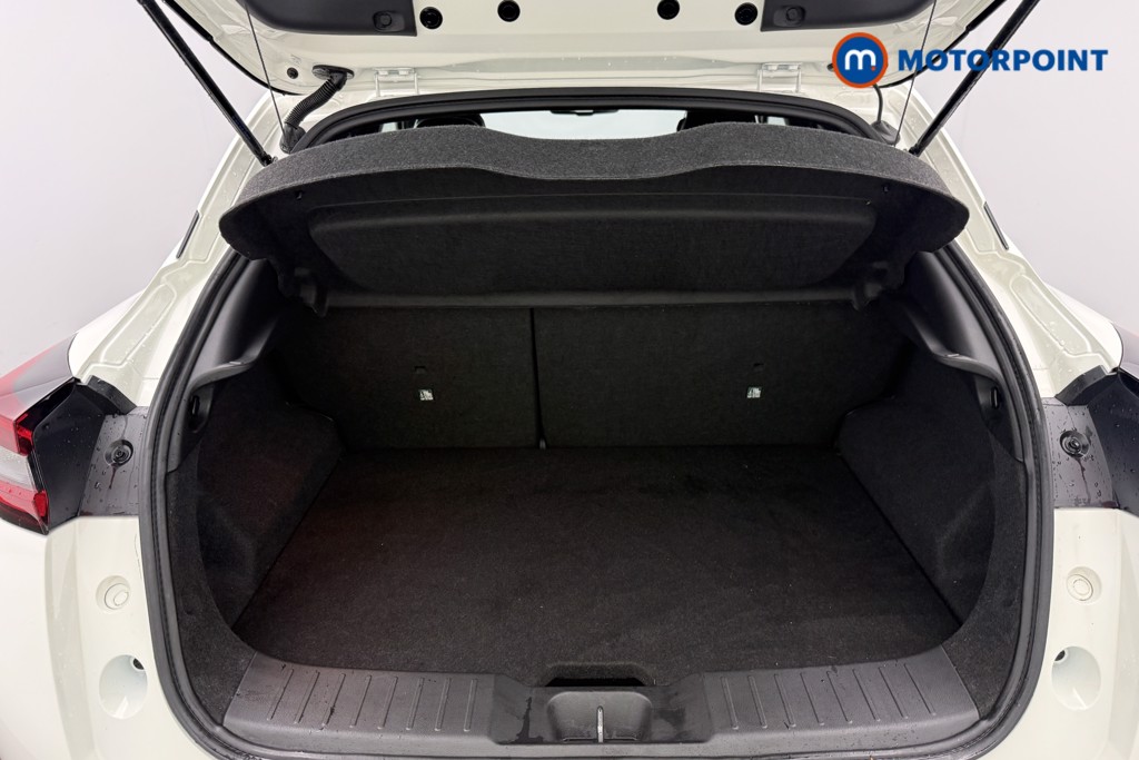 Nissan Juke Tekna Automatic Petrol SUV - Stock Number (1583712) - 7th supplementary image