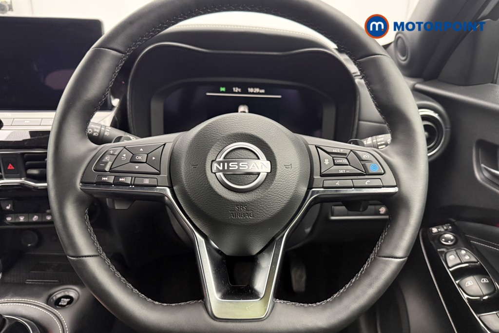 Nissan Juke Tekna Automatic Petrol SUV - Stock Number (1583722) - 5th supplementary image