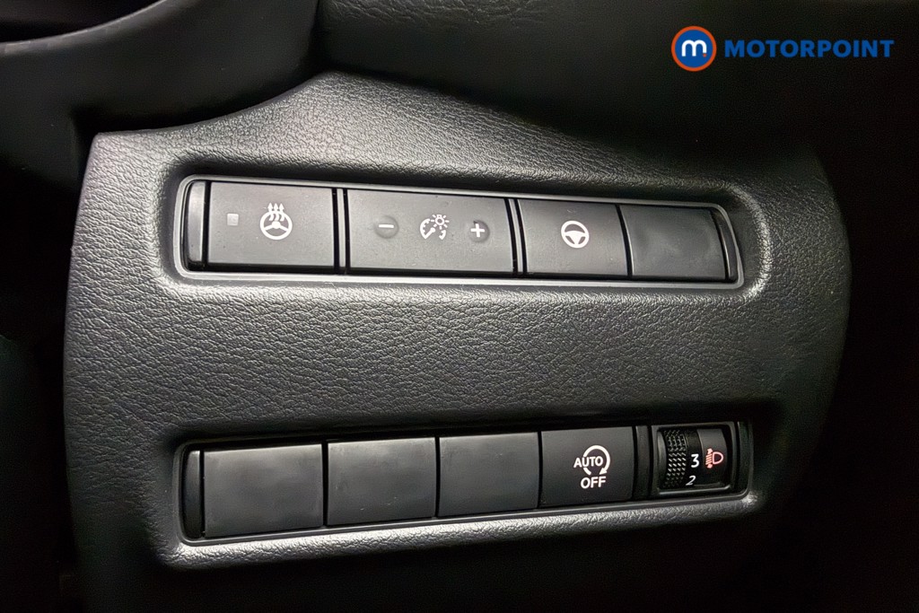 Nissan Juke Tekna Automatic Petrol SUV - Stock Number (1583722) - 17th supplementary image