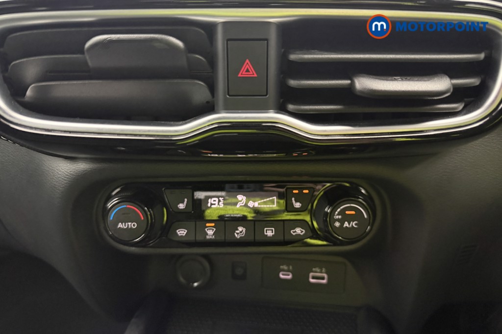 Nissan Juke Tekna Automatic Petrol SUV - Stock Number (1583723) - 19th supplementary image
