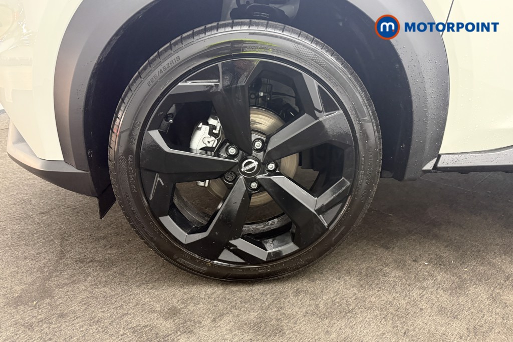 Nissan Juke Tekna Automatic Petrol SUV - Stock Number (1583723) - 25th supplementary image