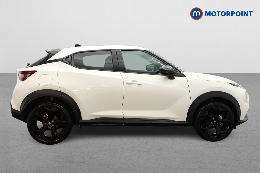 Nissan Juke Tekna Automatic Petrol SUV - Stock Number (1583723) - Drivers side