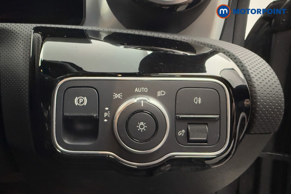 Mercedes-Benz CLA Amg Line Automatic Petrol Coupe - Stock Number (1583935) - 22nd supplementary image