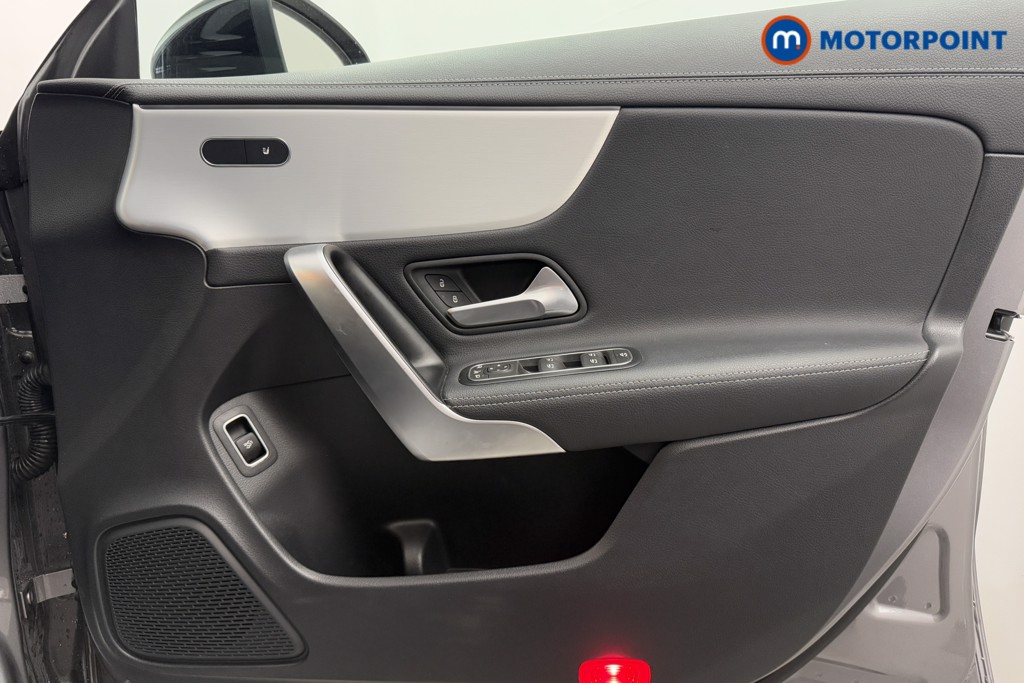Mercedes-Benz CLA Amg Line Automatic Petrol Coupe - Stock Number (1583935) - 24th supplementary image