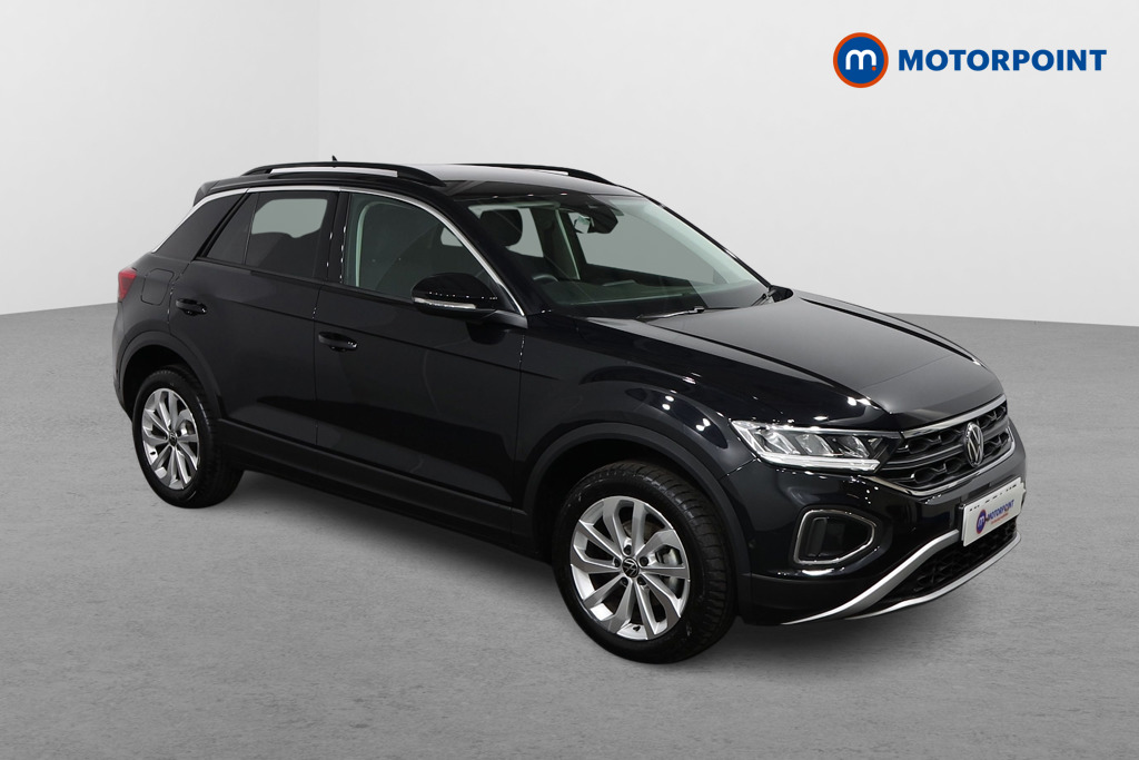Volkswagen T-Roc Match Automatic Petrol SUV - Stock Number (1584208) - Drivers side front corner